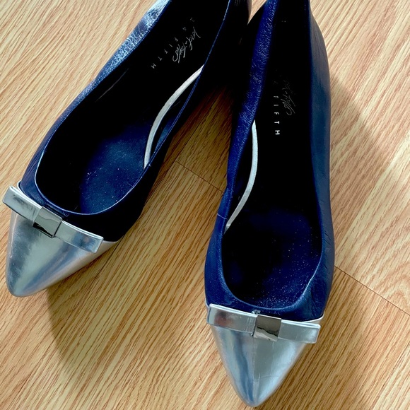 Lord + Taylor flats. - Picture 1 of 1